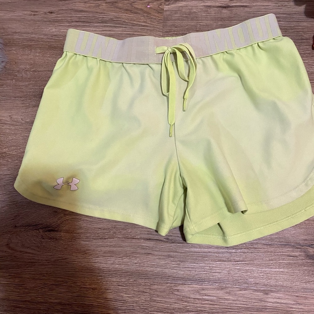 WOMENS SHORTS